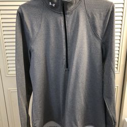 Ladies Under Armor Pull Over