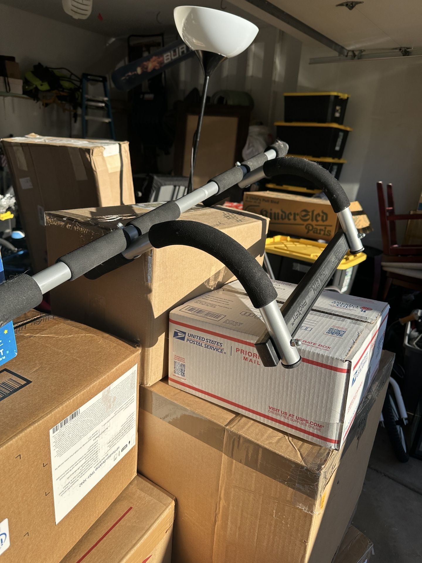 Doorframe Pull-up/Chinup Bar