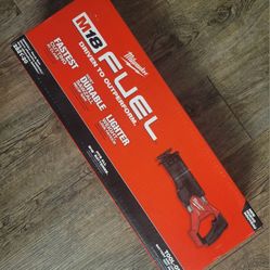 M18 Sawzall Fuel Milwaukee 