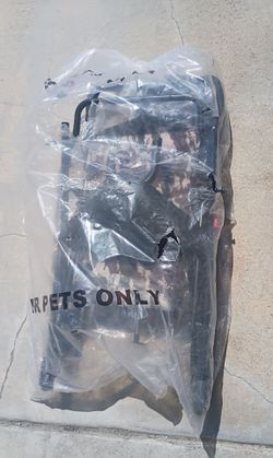 Dog stroller