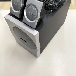 Bose Companion 3 Multimedia Speaker System 