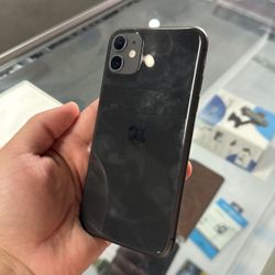 Black iPhone 11 Unlocked 64gb