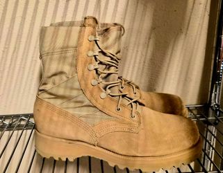 NEW OLD STOCK Altama Desert Combat Boots