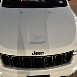 Jeep Hood 