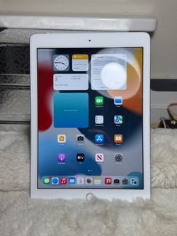Apple iPad 6th generation gps + cellular  32 gb  Unlocked