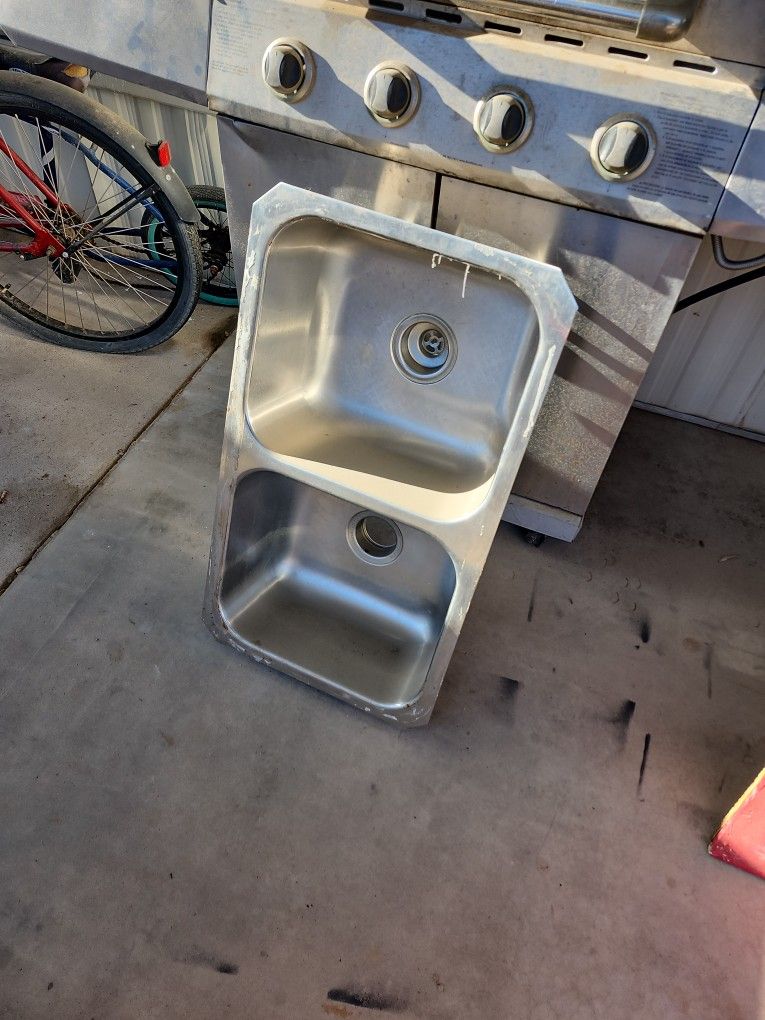 Under Mount Sink