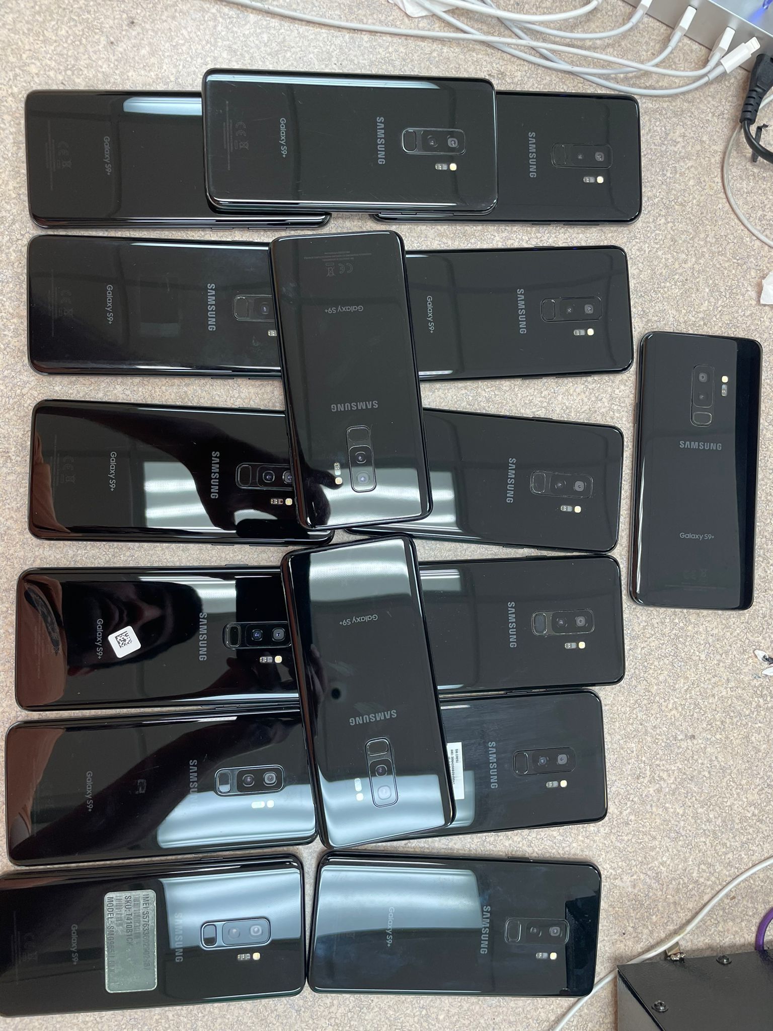 SAMSUNG S9 Plus 64GB UNLOCKED