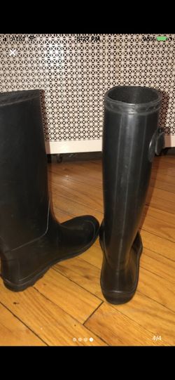 Boots (Kamik Rain Boots)