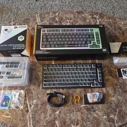 Glorious GMMK PRO Mechanical Gaming Keyboard w/ Keycaps & Switches