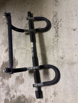 doorway pull up bar