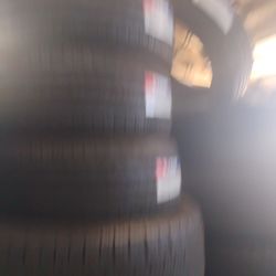 235 45 17 ( 4 NEW TIRES 235/45R17 235/45ZR17