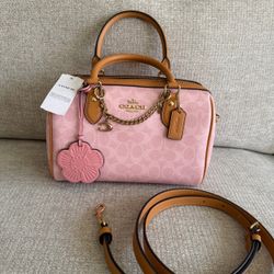 Coach Medium Powder Pink Rowan