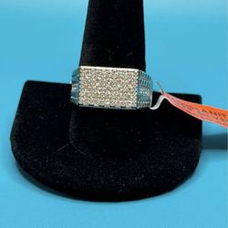 # 36. Stunning Men's Moissanite Ring 925 Sterling Silver (Size 11)