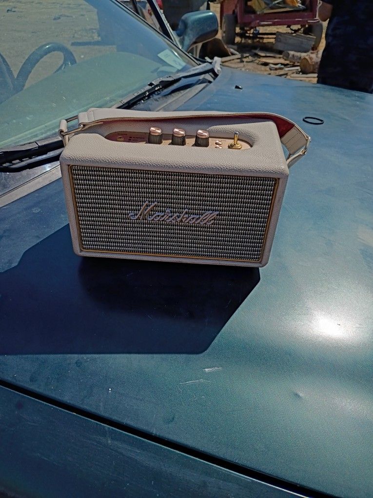 Marshall Kiburn Bluetooth Speaker $150 Wanted $200 But Leaving Out Of Town Moving And Do T Want To Take A Lot Of Things$150 Better Price