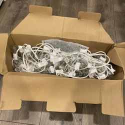 Outdoor Globe String Lights – White Cord – Clear G40 Bulbs – Patio / Backyard / Party Lighting