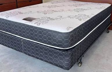 Set Queen Size Mattress And Box Spring