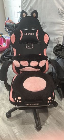 Gaming chair