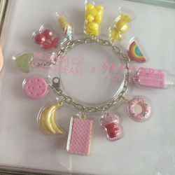 Museum Of Ice cream Charm Bracelet 