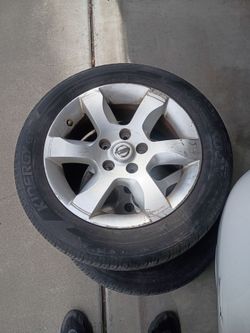 Nissan Altima 2009 rims (only 3 rims)