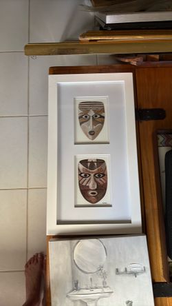 picture in white frame