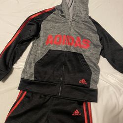 Adidas Tracksuit Kids 5t Great Condition