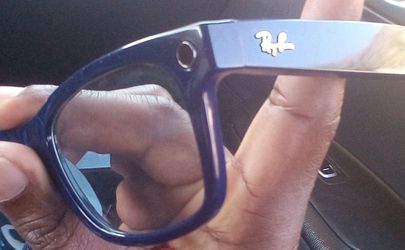 RAY-BAN META GLASSES