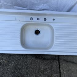 Vintage Porcelain Farm Sink