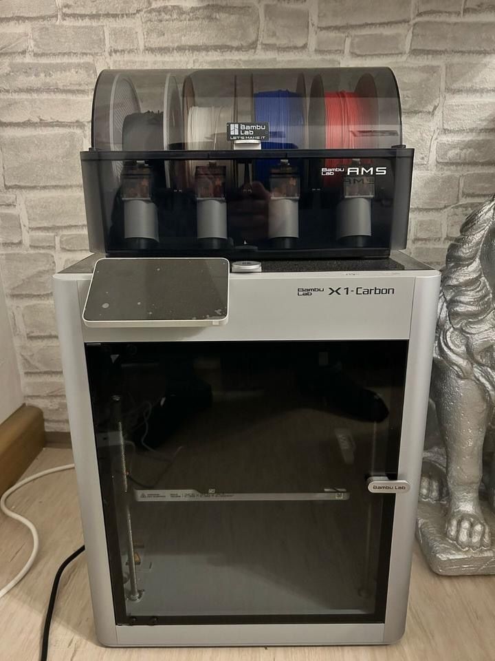 Bambu Labs X1 Carbon 3D Printer