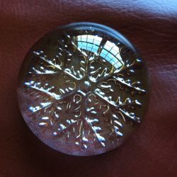Glass paper weight