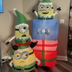 Christmas Minions