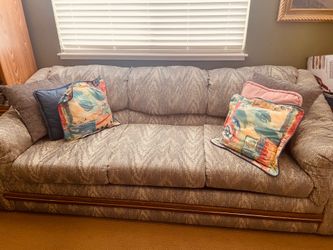 Sofa, hide a bed￼