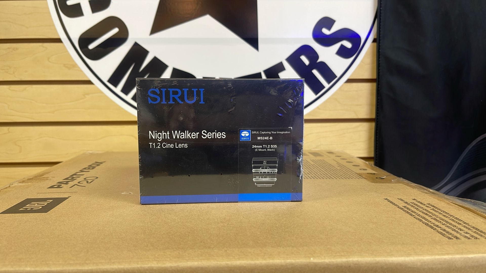 Sirui 24mm T1.2 Night Walker Cine Lens