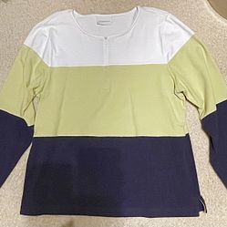 Women’s Liz Claiborne  Top  L