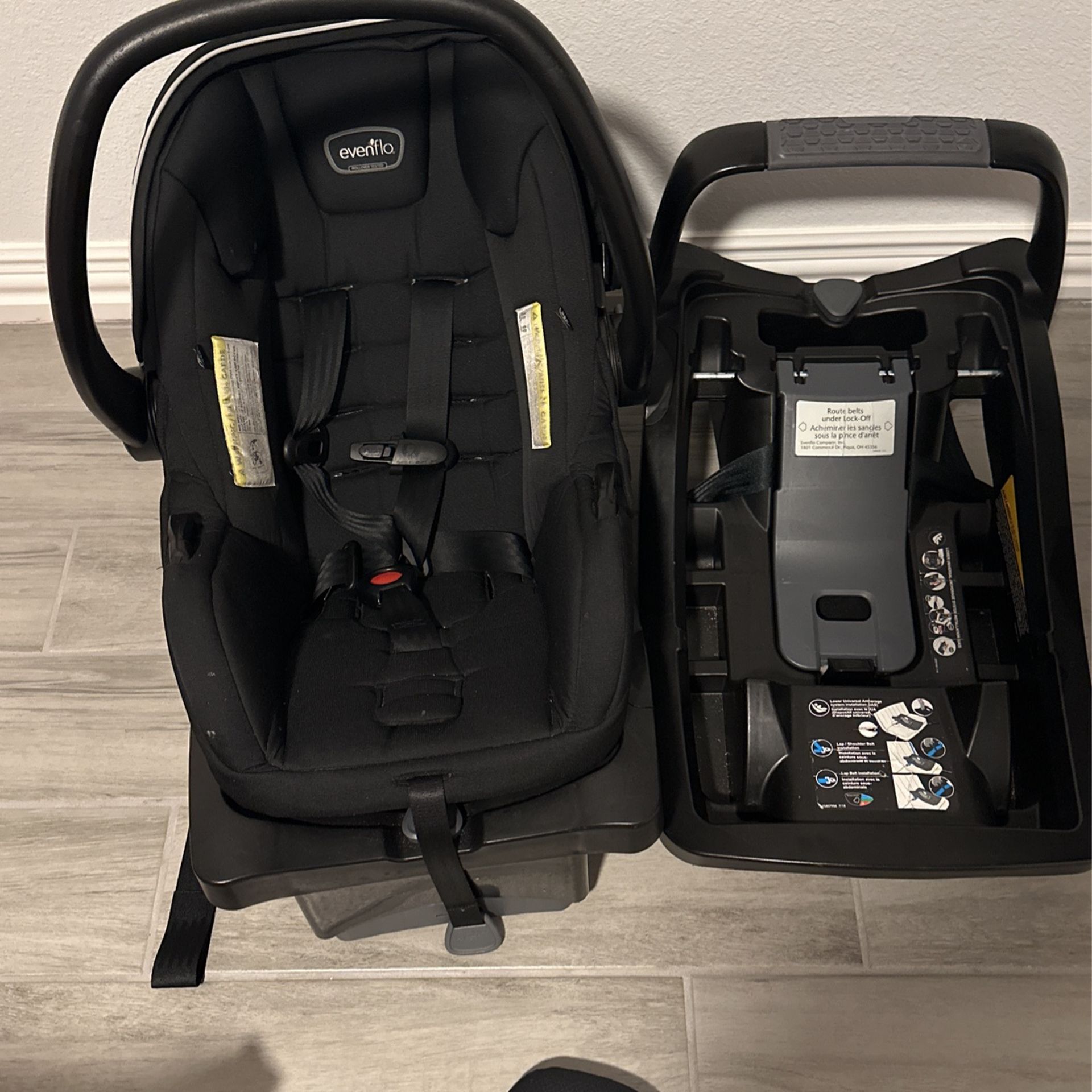 Car Seat W/ Two Bases