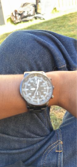 Men's Chronograph Watch with Metal Bracelet