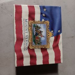 1999 MOUNT VERNON WASHINGTON CROSSING THE  DELAWARE  ORNAMENT