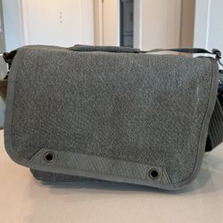 Think Tank Retrospective 7M Camera Bag