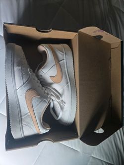 Nike Women's Court Vision Low Next Nature