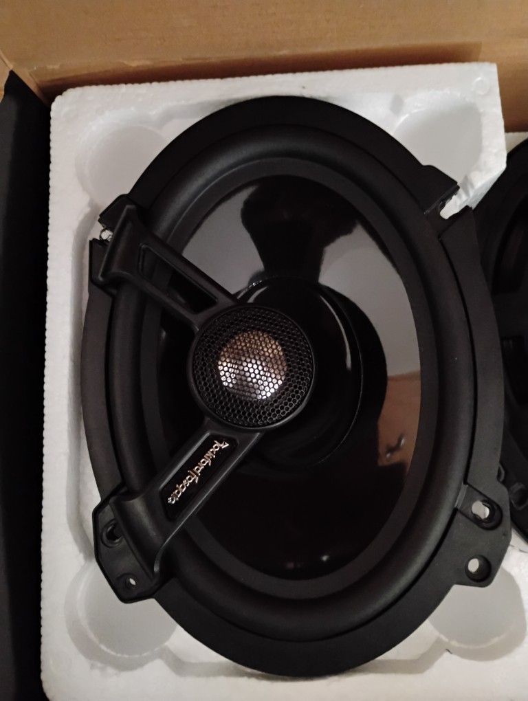 2 pair of premium Rockford Fosgate