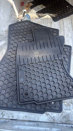 Lexus All-Weather Rubber Floor Mats