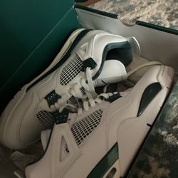OG Retro 4’s Oxidine 