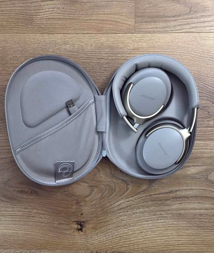 BOSE quietcomfort ultra Wireless Headphones
