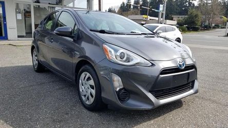 2015 Toyota Prius c