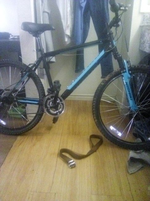 Nasiki 26-in Bicycle Mountain Bike