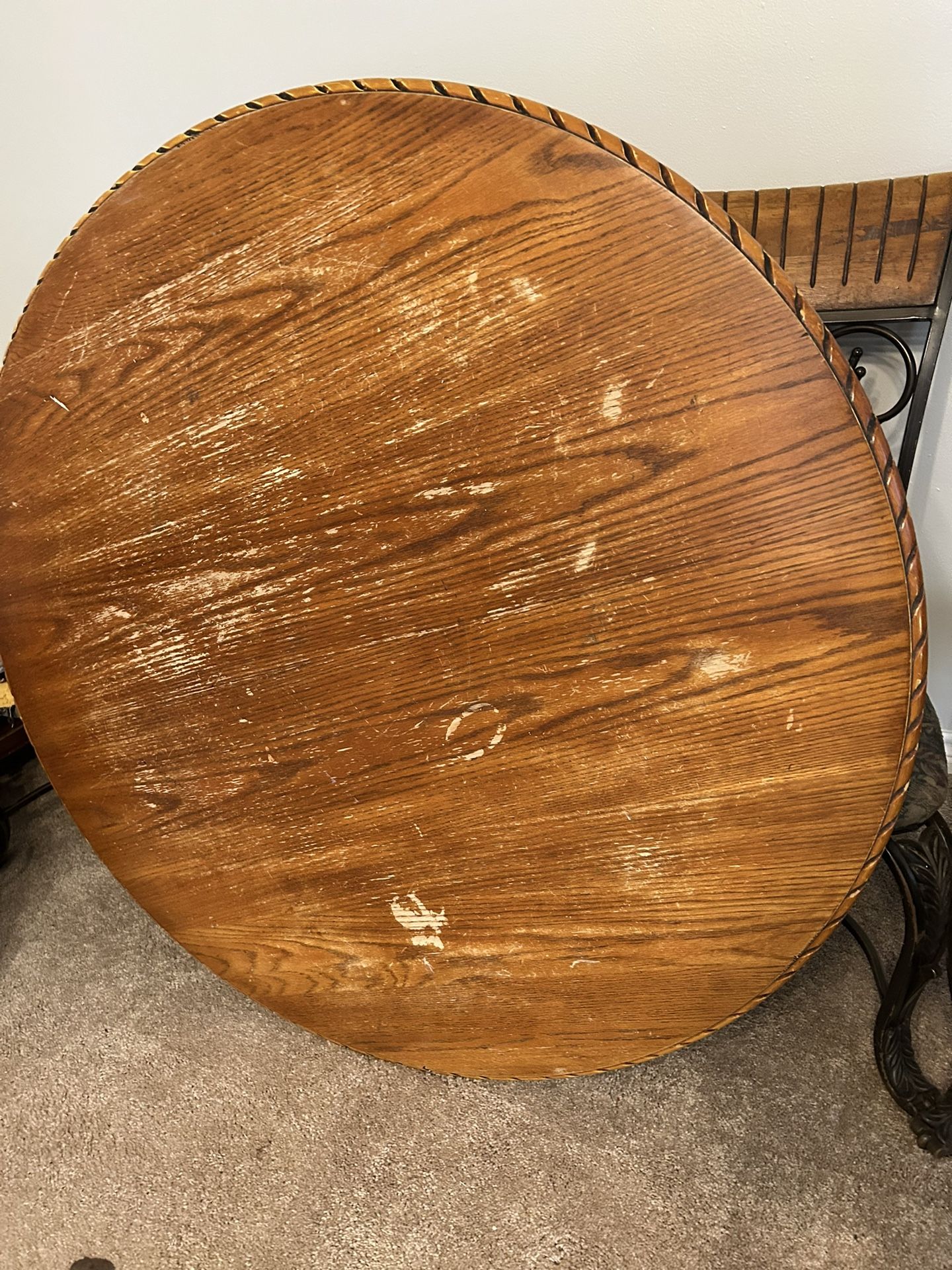 Project Table W 4 Chairs