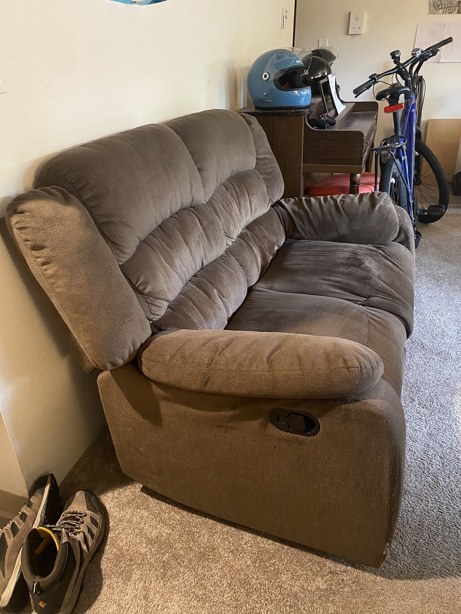 FREE Loveseat Recliner