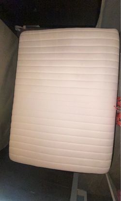Mattress queen size
