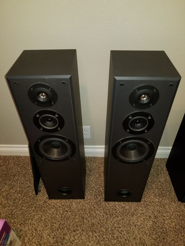 Still available Sony SSMF315 3 way tower speakers for Sale in Bothell