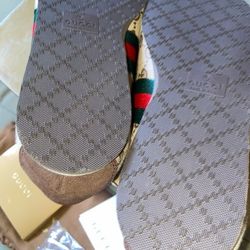 Gucci Shoes 