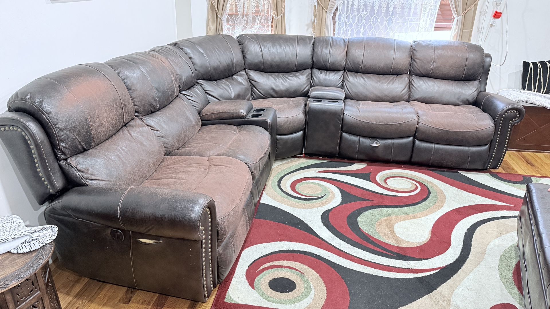 Sectional reclining leather sofa